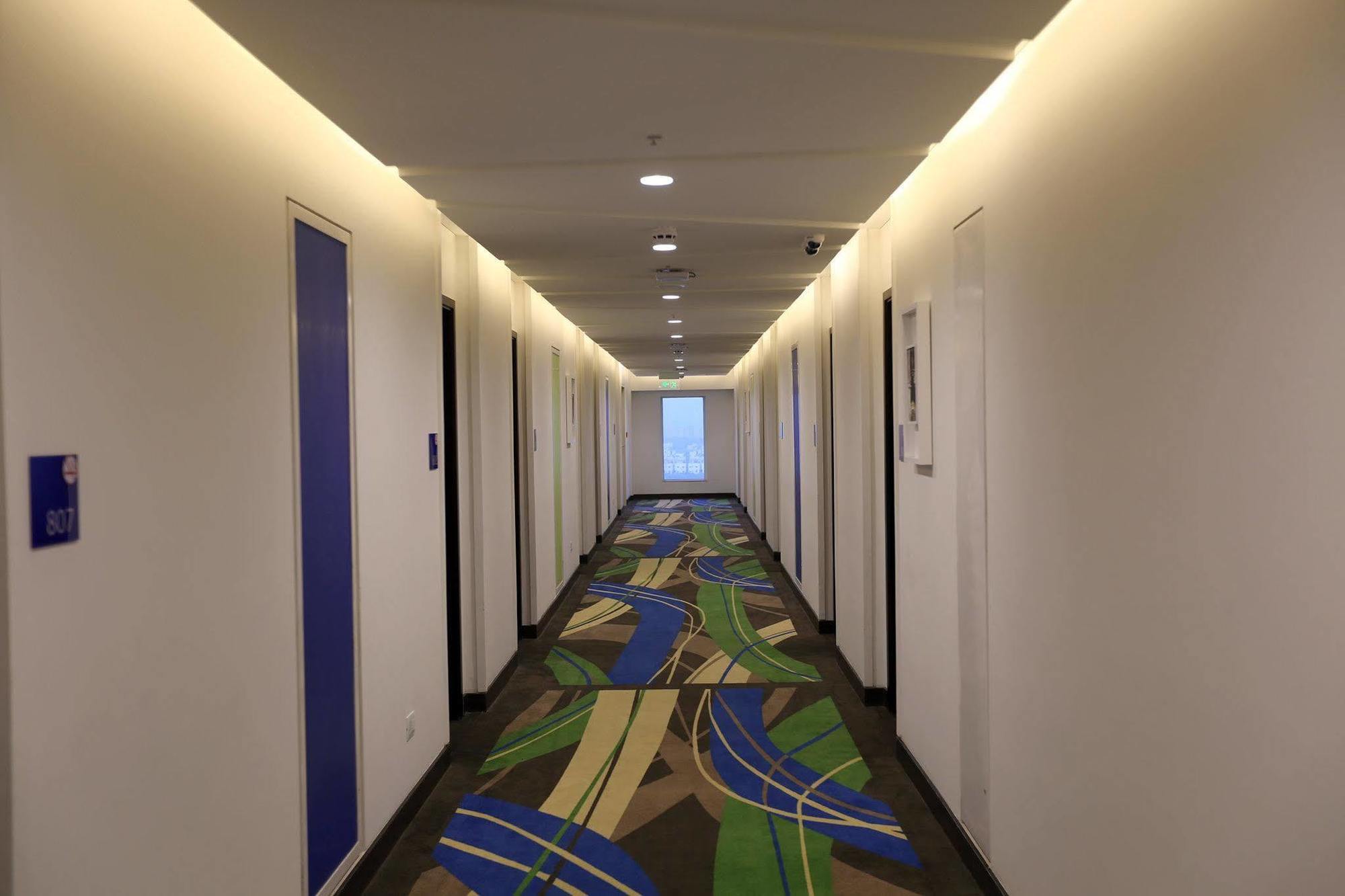 Holiday Inn Express Chennai Old Mahabalipuram Road Zewnętrze zdjęcie